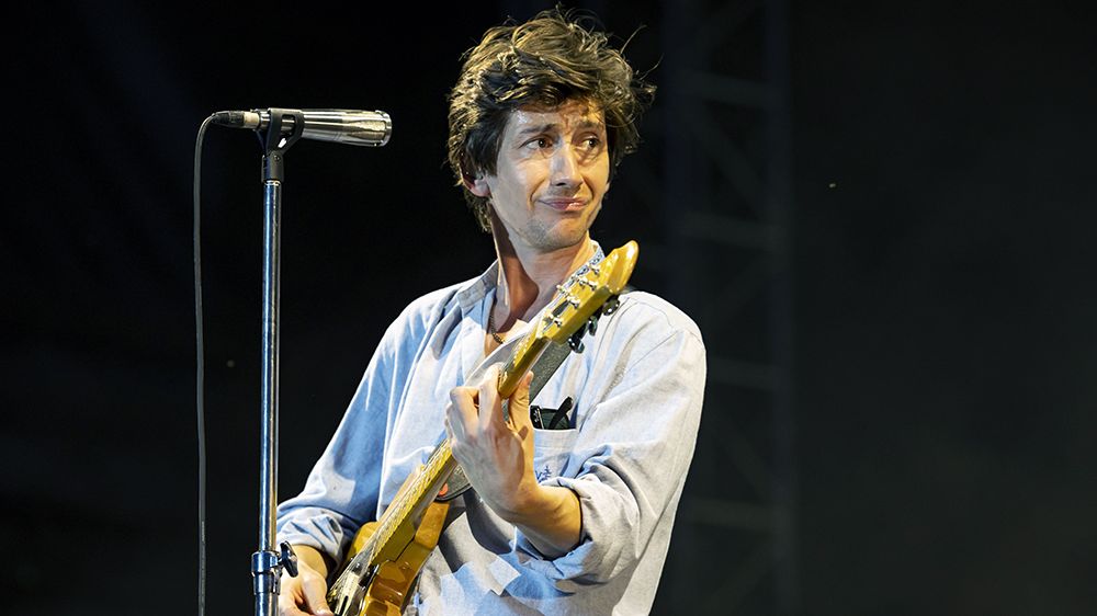 RECENZE: Nepodbíziví Arctic Monkeys přinesli zřejmé melodie i vyhrávky